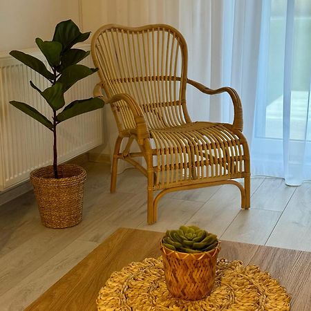 Libertatii Gardens Poolside Airport&Therme Otopeni Εξωτερικό φωτογραφία