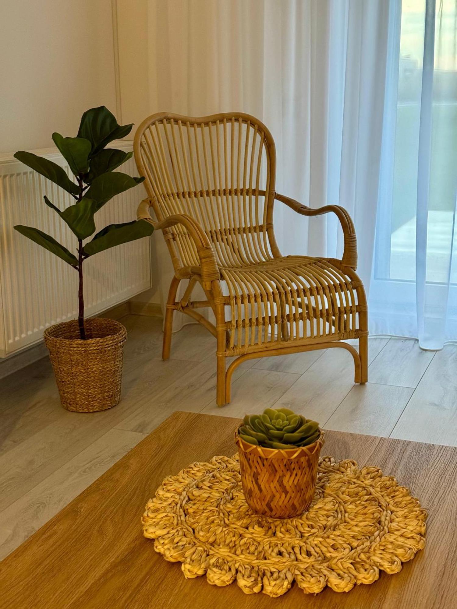 Libertatii Gardens Poolside Airport&Therme Otopeni Εξωτερικό φωτογραφία